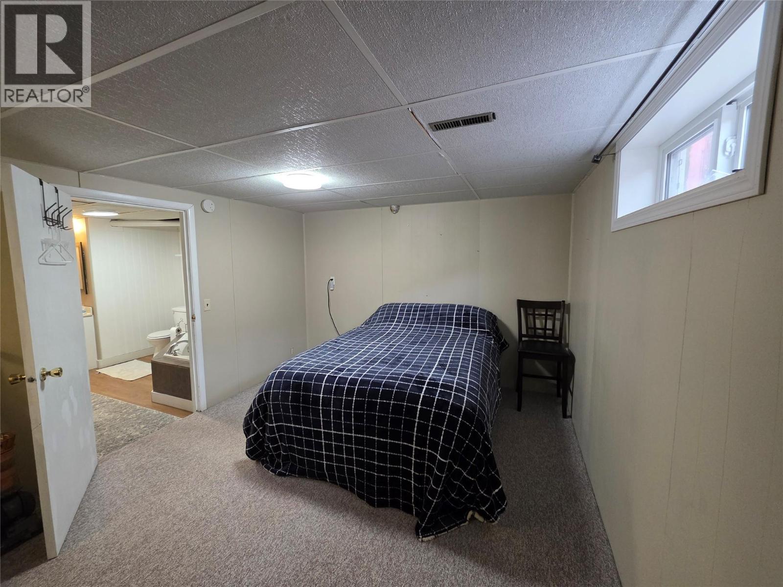 176 Cambourne Crescent, Elkford, BC - Indoor