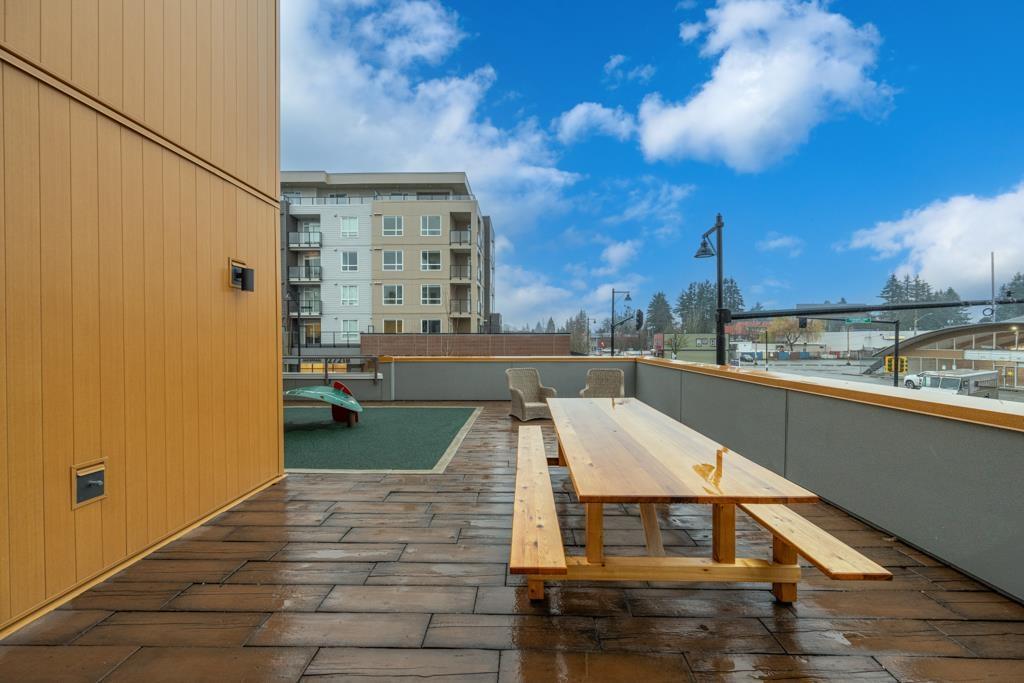 408 27215 Aldergrove Town Centre Drive, Langley, BC - Outdoor