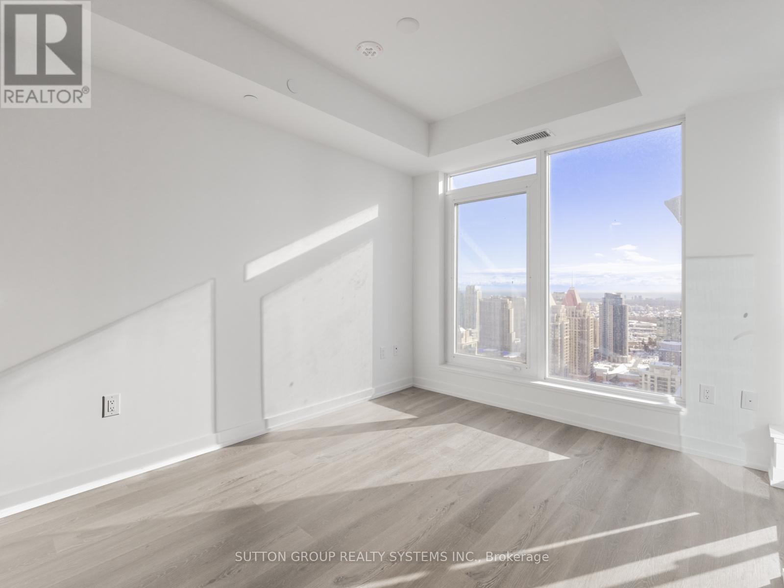 3505 - 395 Square One Drive, Mississauga, ON - Indoor Photo Showing Other Room