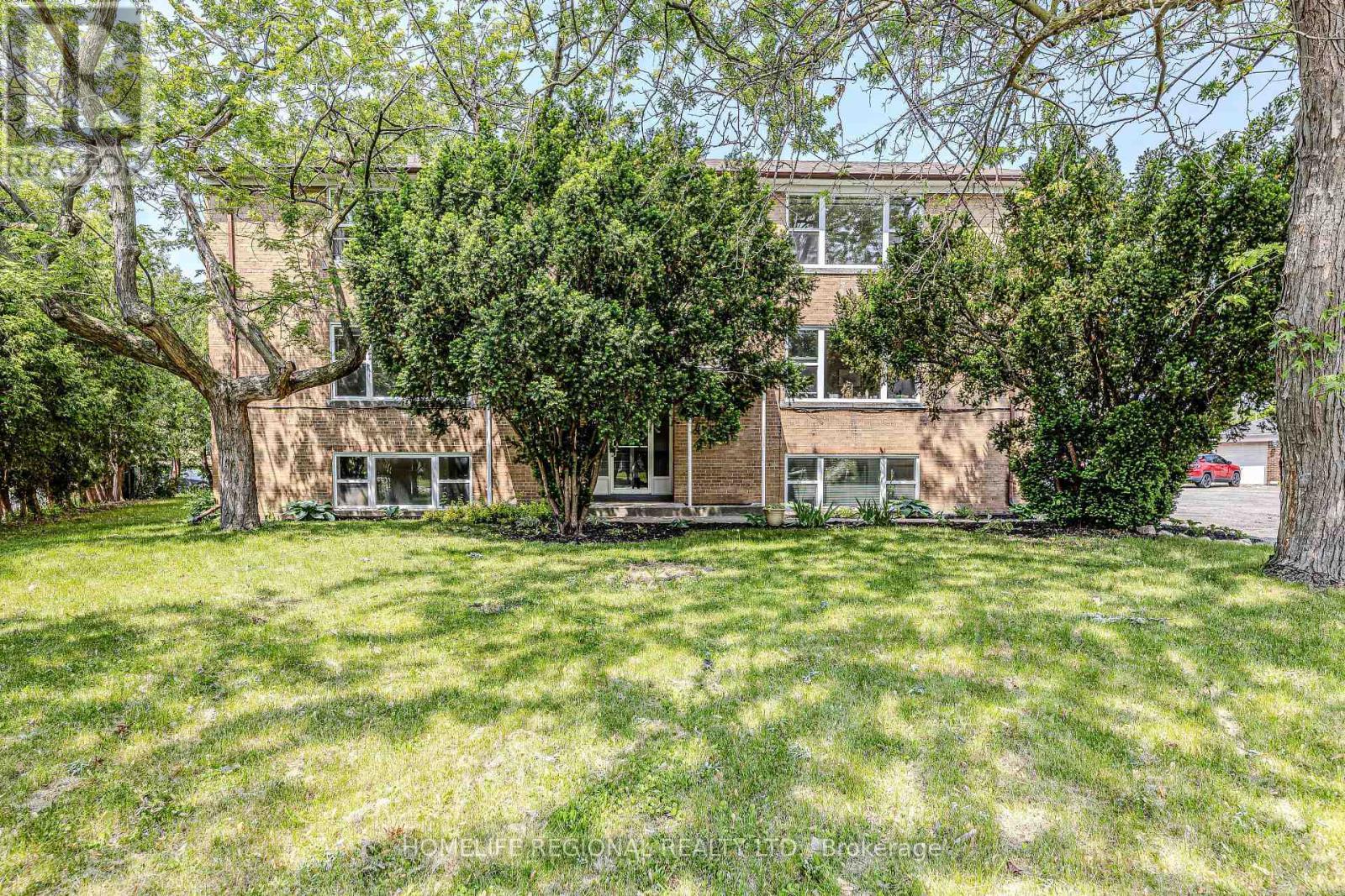 50 Cuffley Crescent N, Toronto, ON - Outdoor