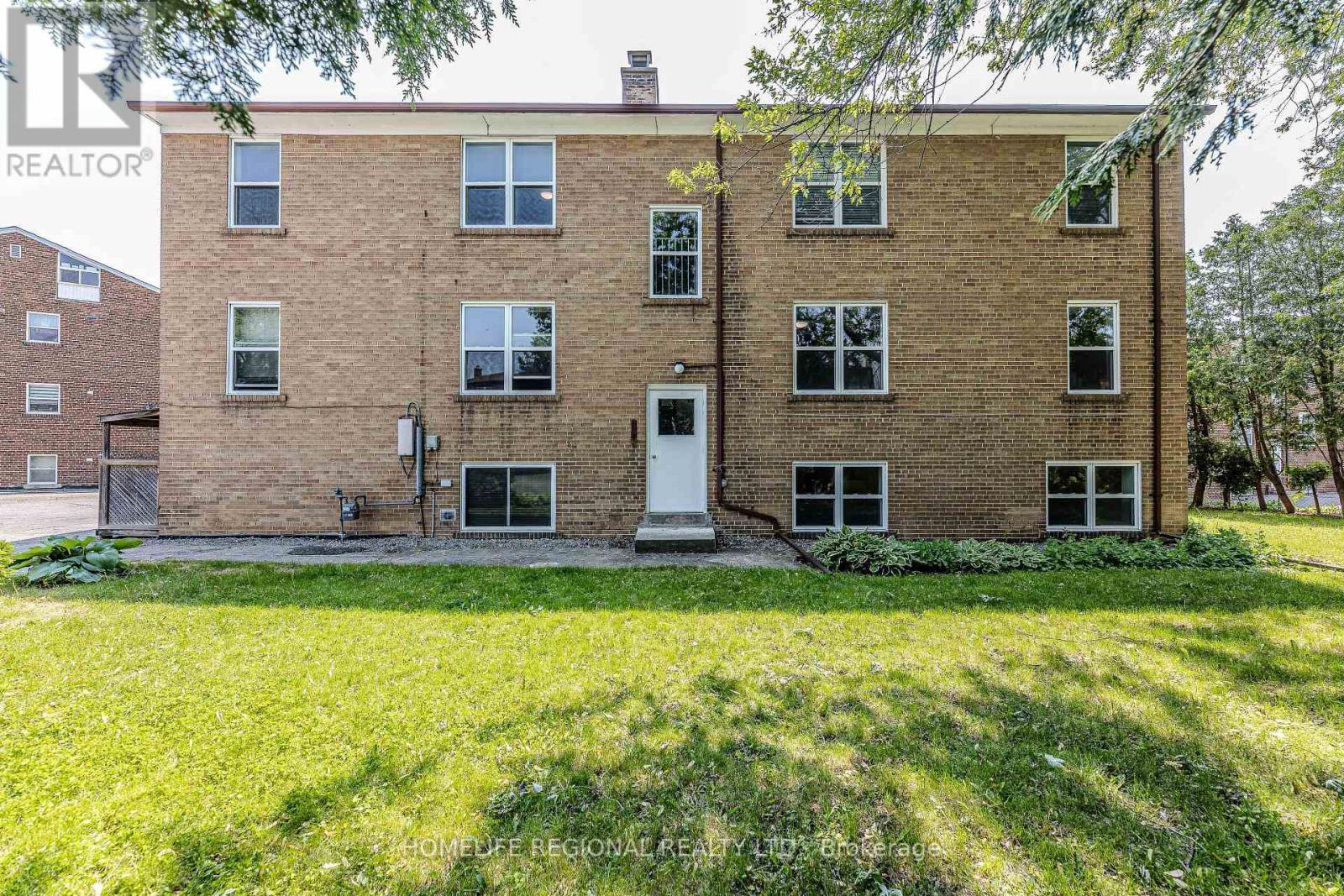 50 Cuffley Crescent N, Toronto, ON - Outdoor With Exterior