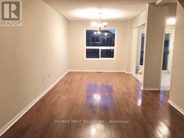 Upper - 85 Dells Crescent, Brampton, ON - Indoor Photo Showing Other Room