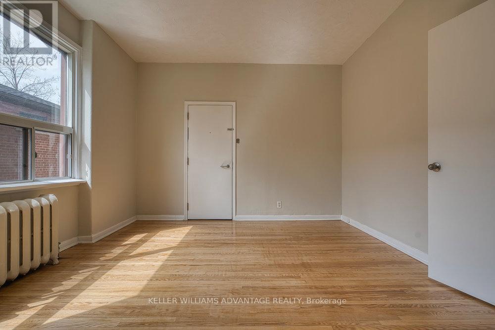 24 Indian Road Crescent, Toronto, ON - Indoor Photo Showing Other Room