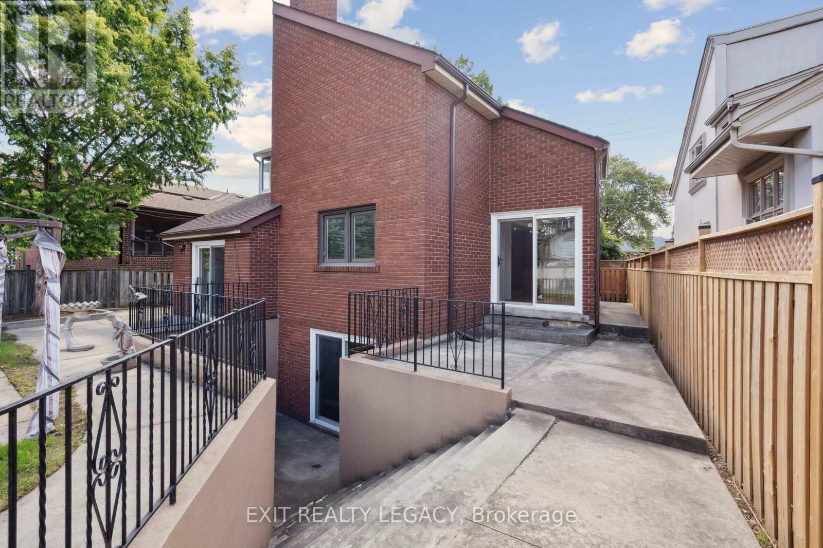 6 Muir Avenue, Toronto, ON - Outdoor With Exterior