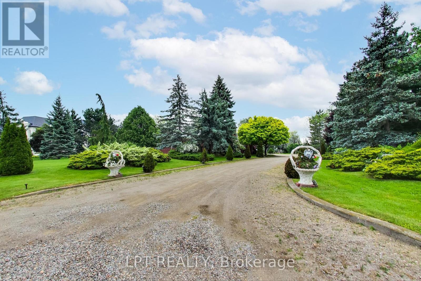 6 Fenton Way, Brampton, ON - Outdoor With View