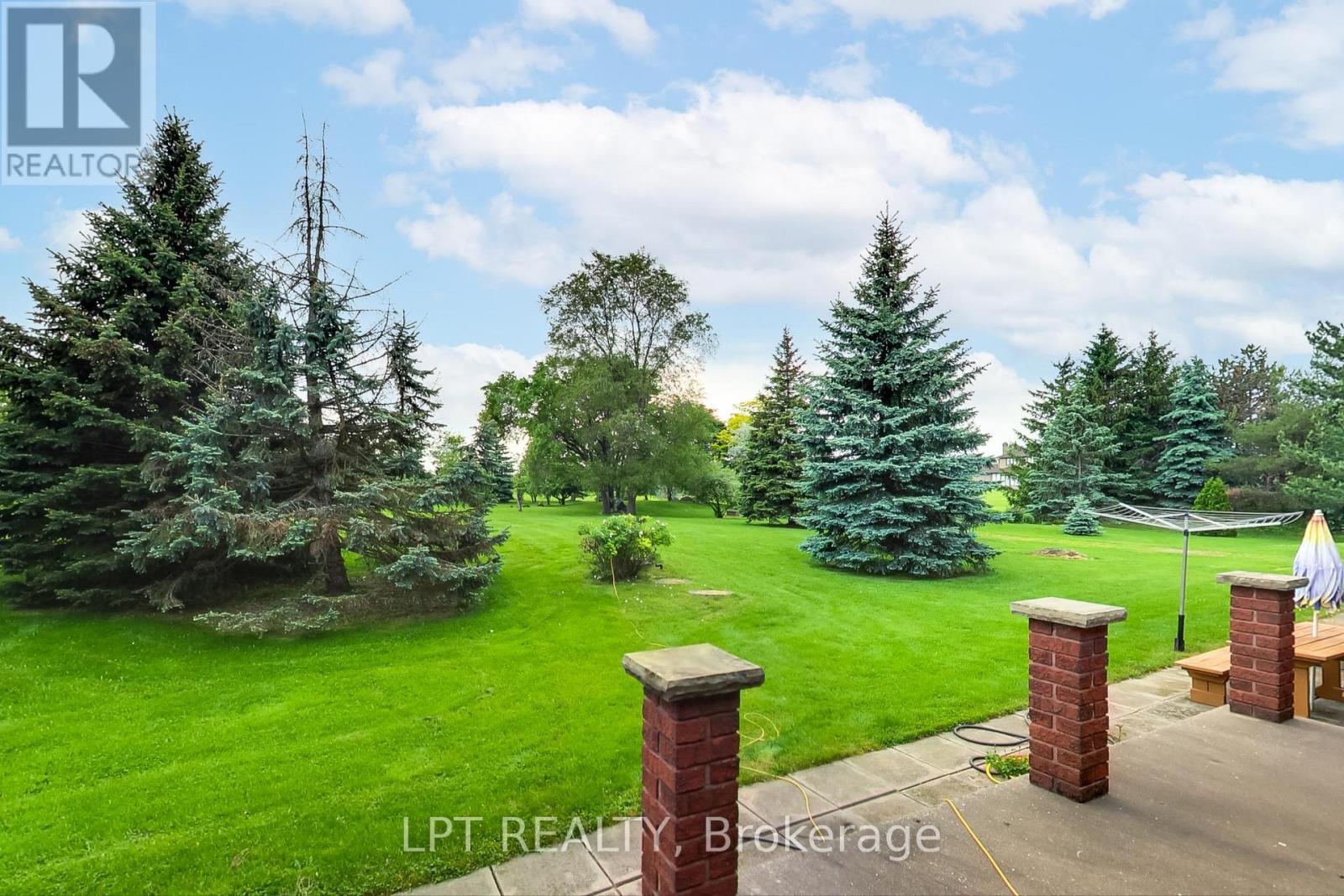 6 Fenton Way, Brampton, ON - Outdoor