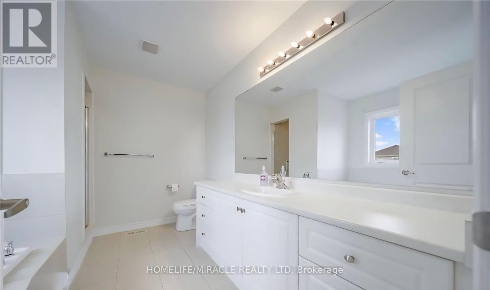 44 Cottonwood Crescent, Welland, ON - Indoor Photo Showing Bathroom
