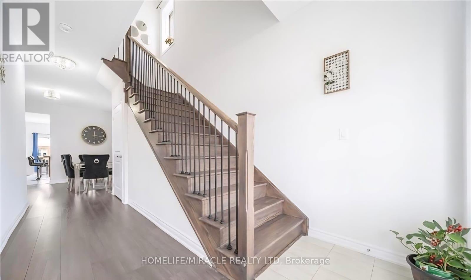 44 Cottonwood Crescent, Welland, ON - Indoor Photo Showing Other Room