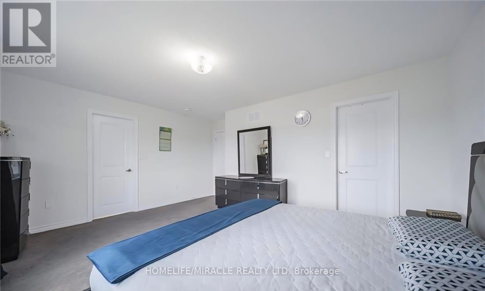 44 Cottonwood Crescent, Welland, ON - Indoor Photo Showing Bedroom