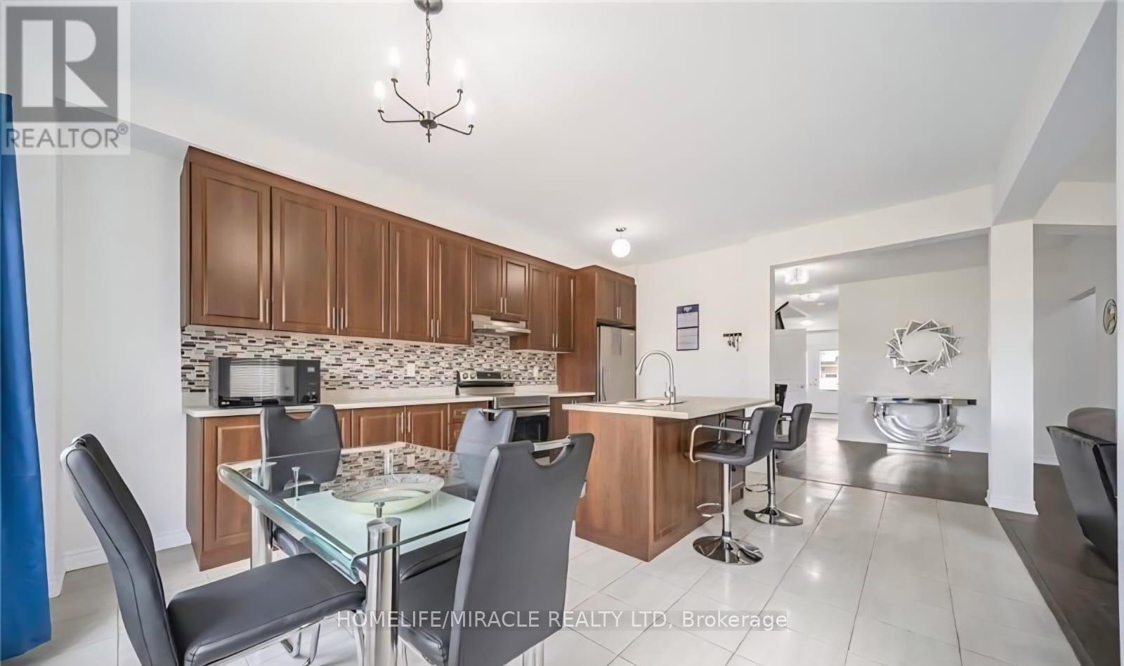 44 Cottonwood Crescent, Welland, ON - Indoor