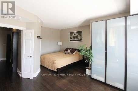 137 - 28 Stadium Road, Toronto, ON - Indoor Photo Showing Bedroom