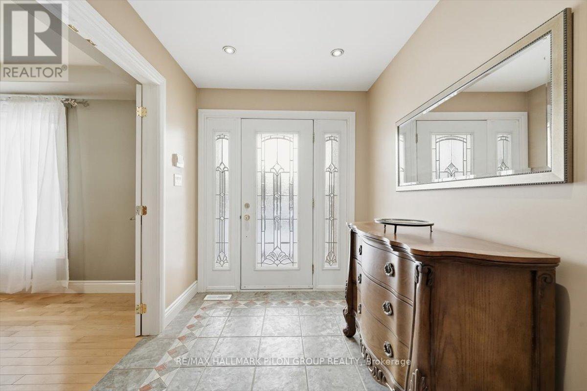 180 Sophie Street, Clarence-Rockland, ON - Indoor Photo Showing Other Room