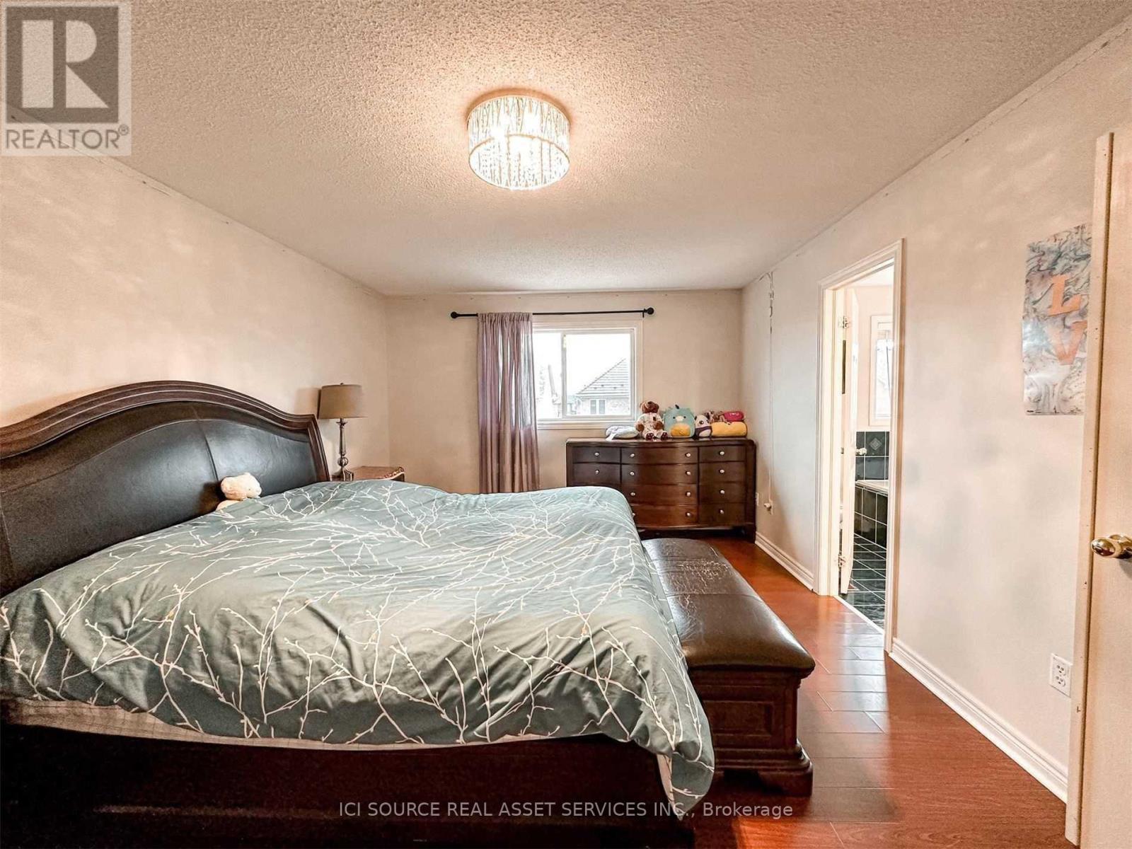 53 Westchester Crescent, Markham, ON - Indoor Photo Showing Bedroom