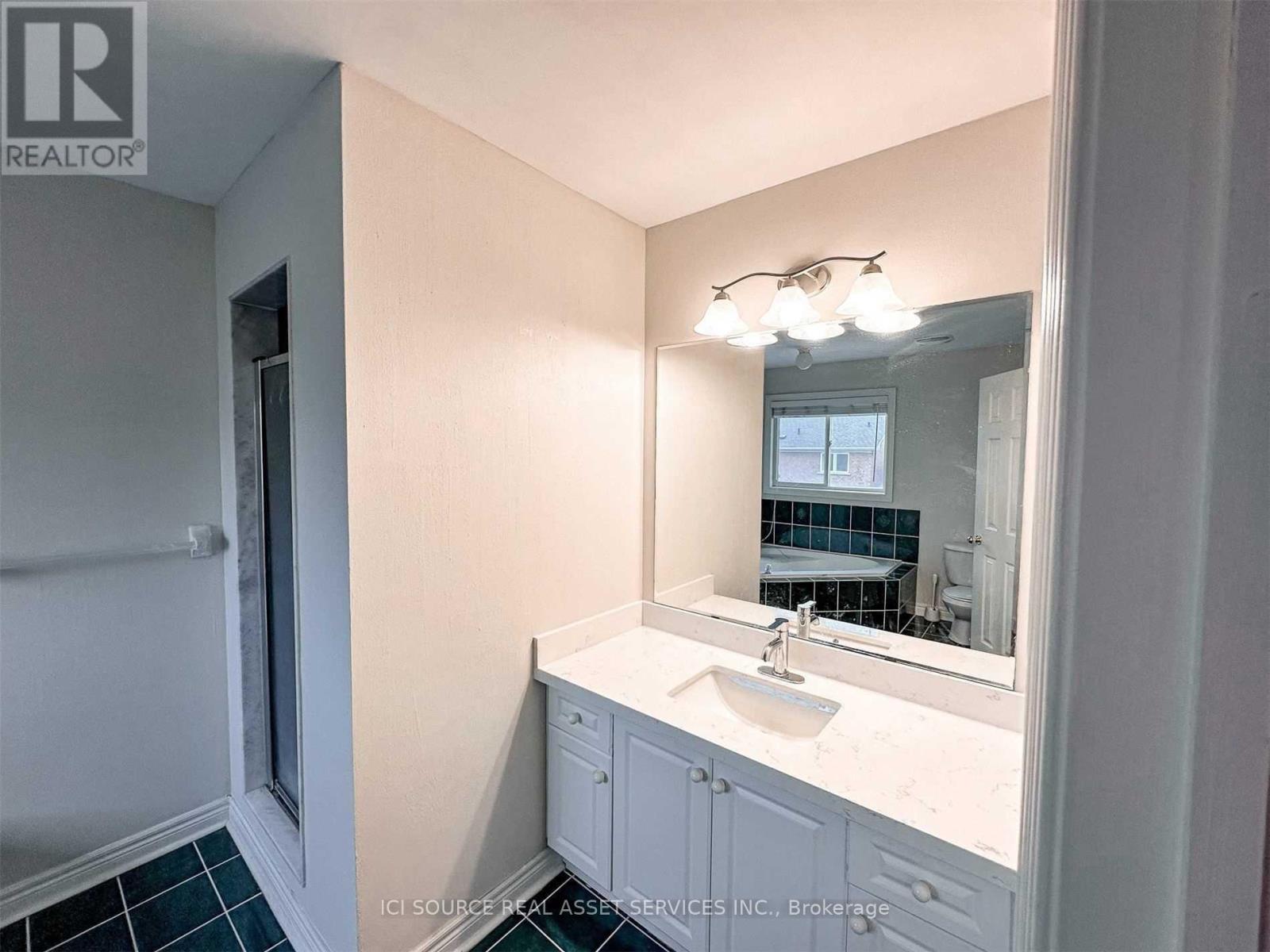 53 Westchester Crescent, Markham, ON - Indoor Photo Showing Bathroom