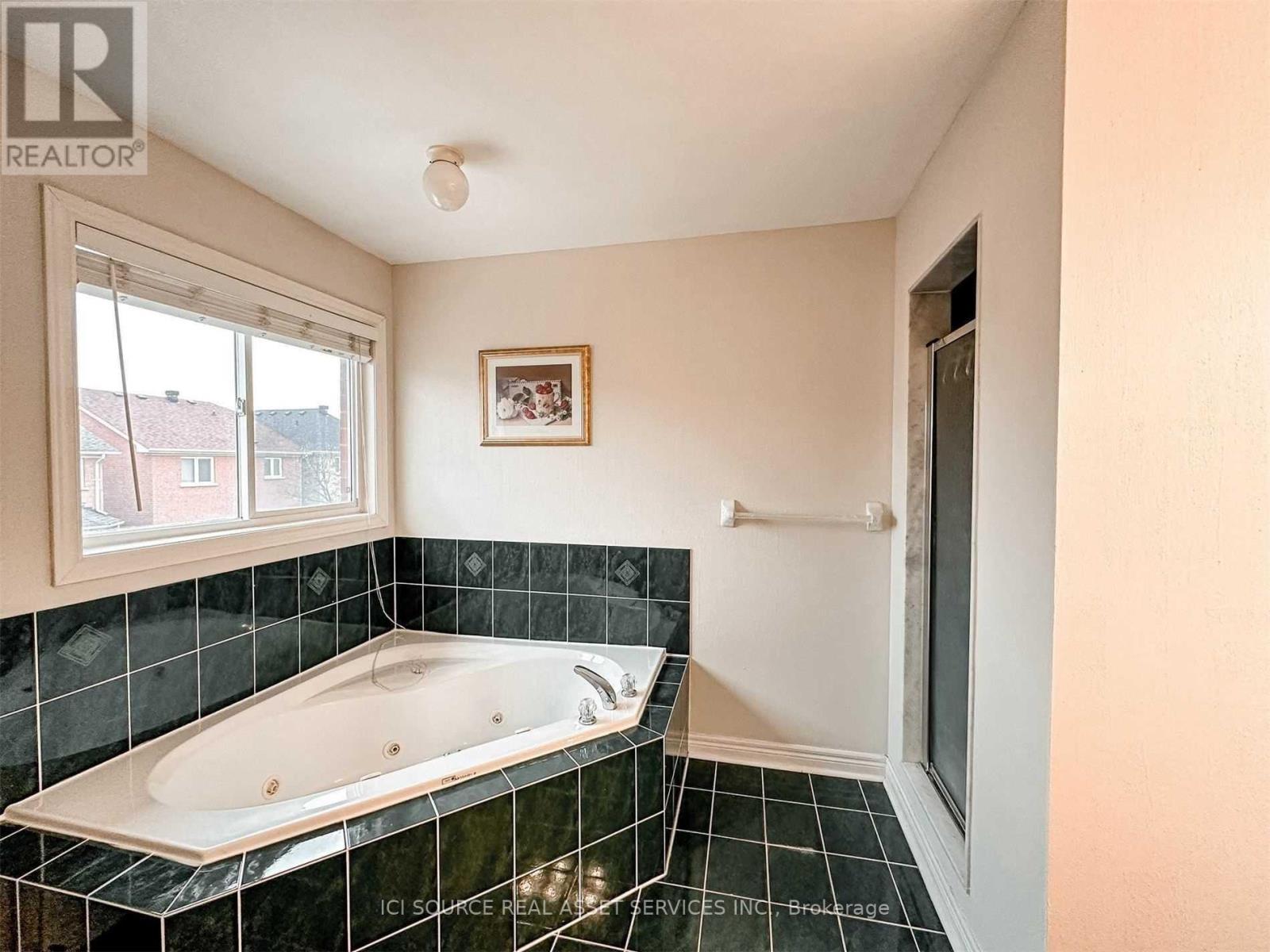 53 Westchester Crescent, Markham, ON - Indoor Photo Showing Bathroom