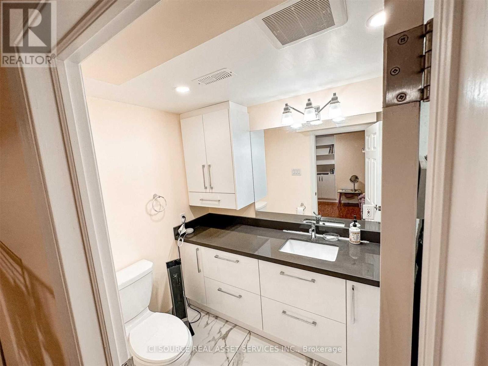 53 Westchester Crescent, Markham, ON - Indoor Photo Showing Bathroom