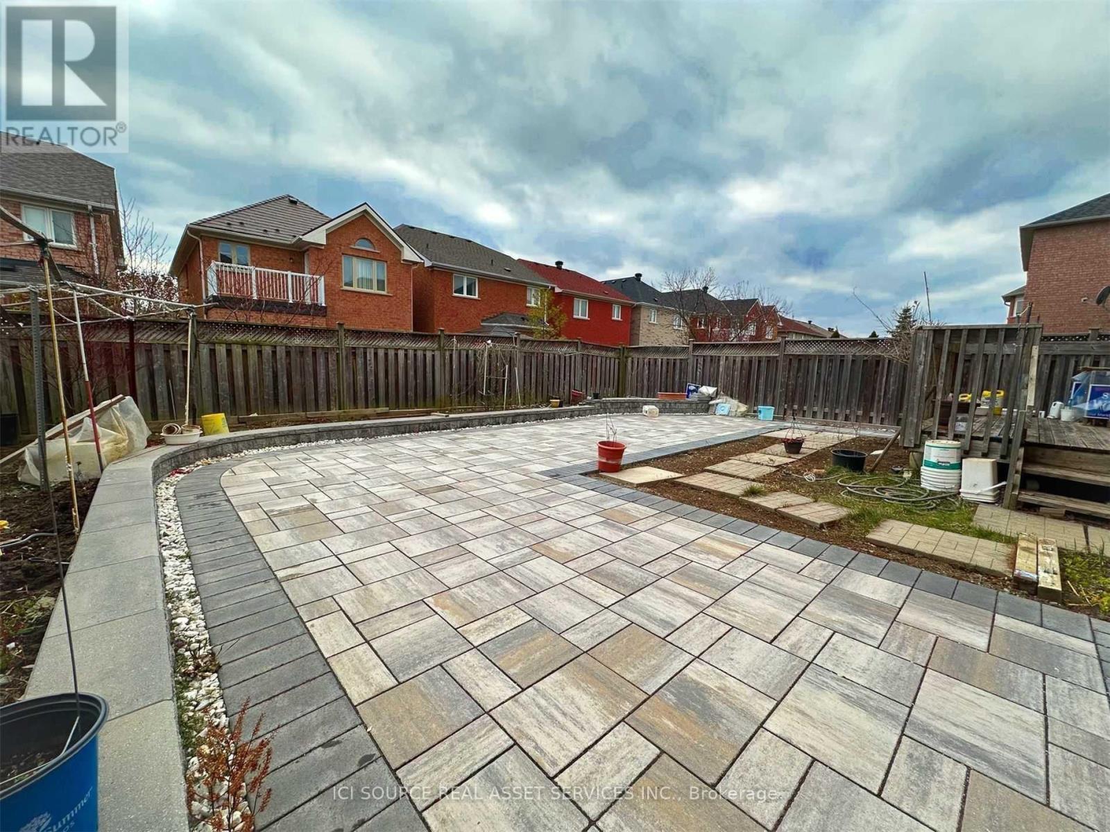 53 Westchester Crescent, Markham, ON - Outdoor