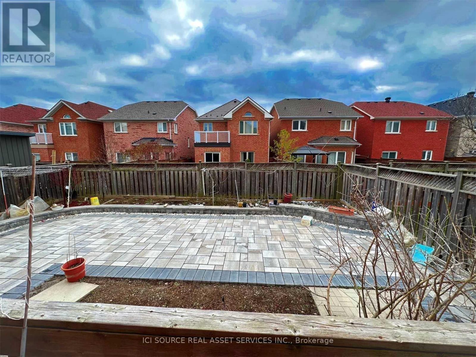 53 Westchester Crescent, Markham, ON - Outdoor