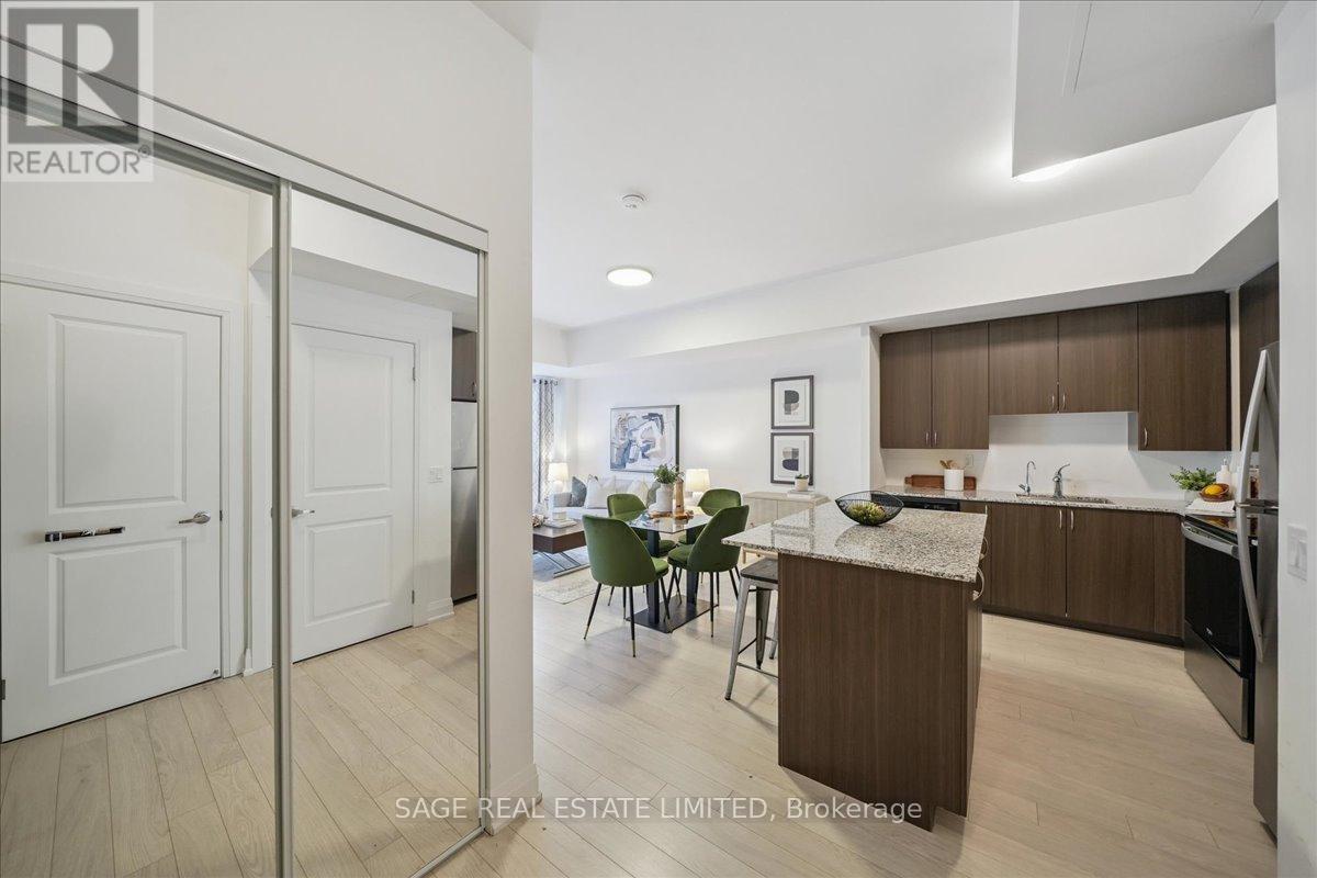 203 - 56 Coles Avenue, Vaughan, ON - Indoor Photo Showing Kitchen