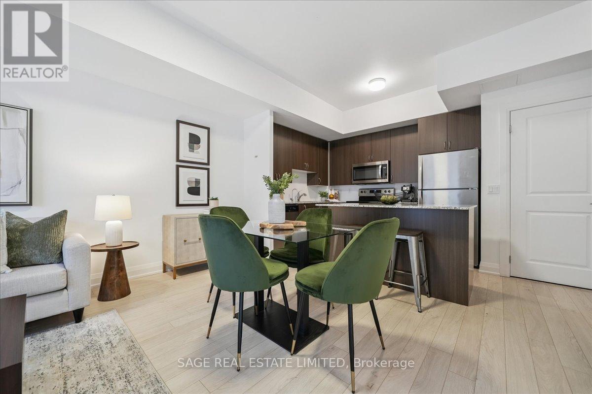 203 - 56 Coles Avenue, Vaughan, ON - Indoor Photo Showing Other Room