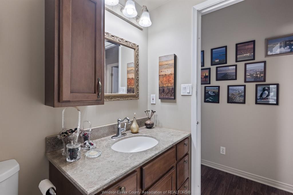 108-8335 Wyandotte Street East, Windsor, ON