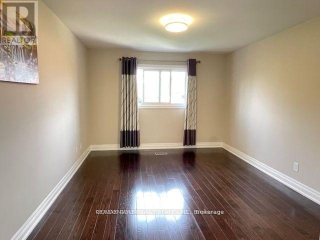 2 Edinburgh Drive, Richmond Hill, ON - Indoor Photo Showing Other Room