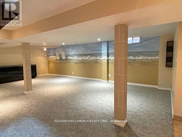 2 Edinburgh Drive, Richmond Hill, ON - Indoor Photo Showing Other Room