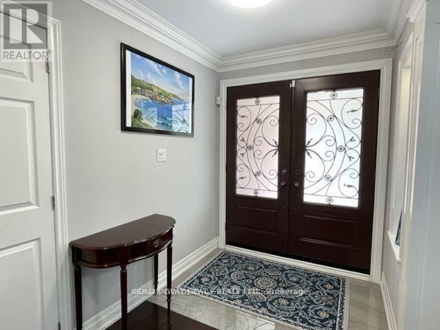 2 Edinburgh Drive, Richmond Hill, ON - Indoor Photo Showing Other Room