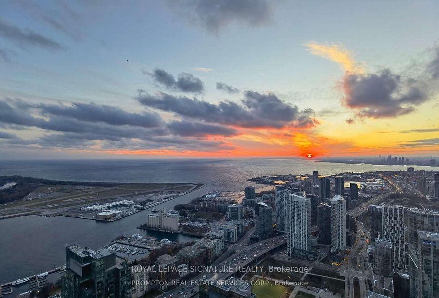 3 Concord Cityplace Way, Toronto, ON - Outdoor With Body Of Water With View