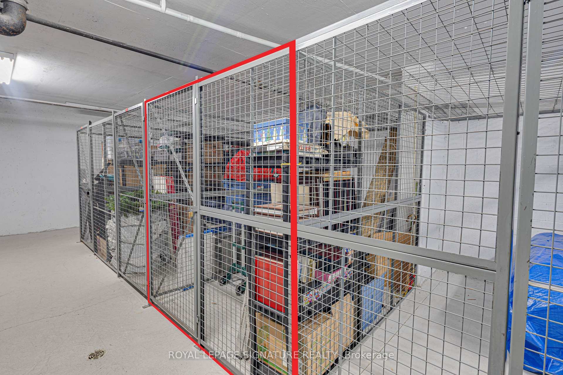 1419-1880 Valley Farm Road, Pickering, ON - Indoor With Storage