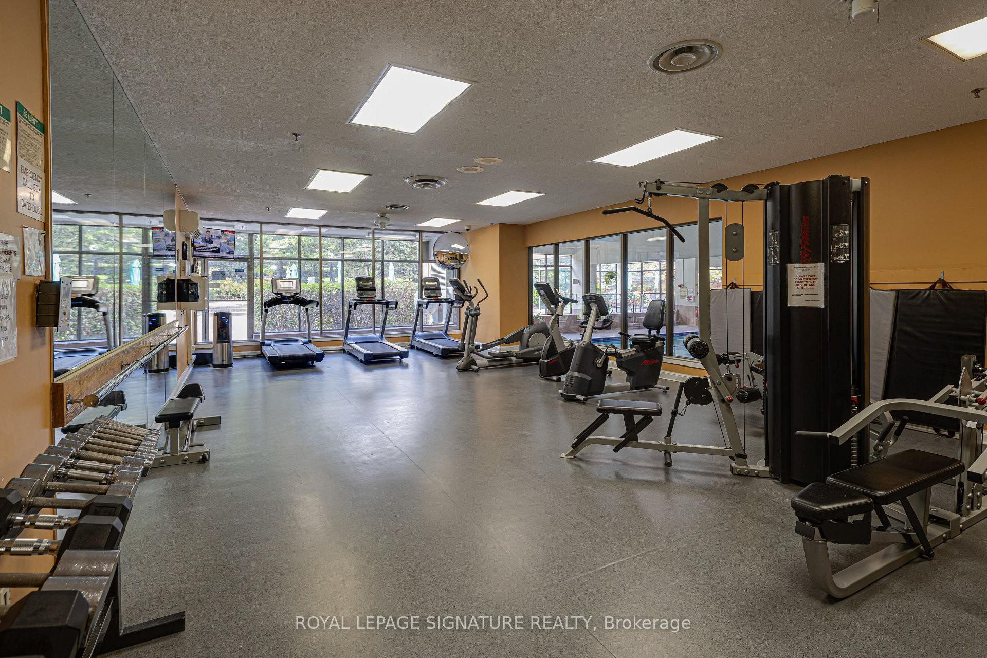 1419-1880 Valley Farm Road, Pickering, ON - Indoor Photo Showing Gym Room
