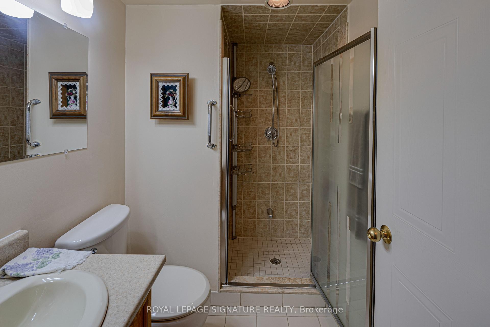 1419-1880 Valley Farm Road, Pickering, ON - Indoor Photo Showing Bathroom