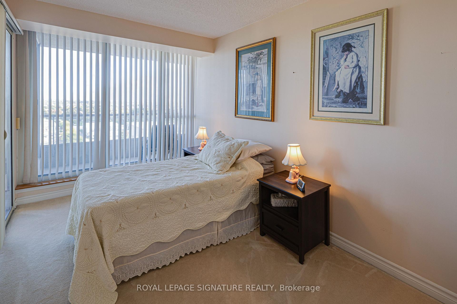 1419-1880 Valley Farm Road, Pickering, ON - Indoor Photo Showing Bedroom