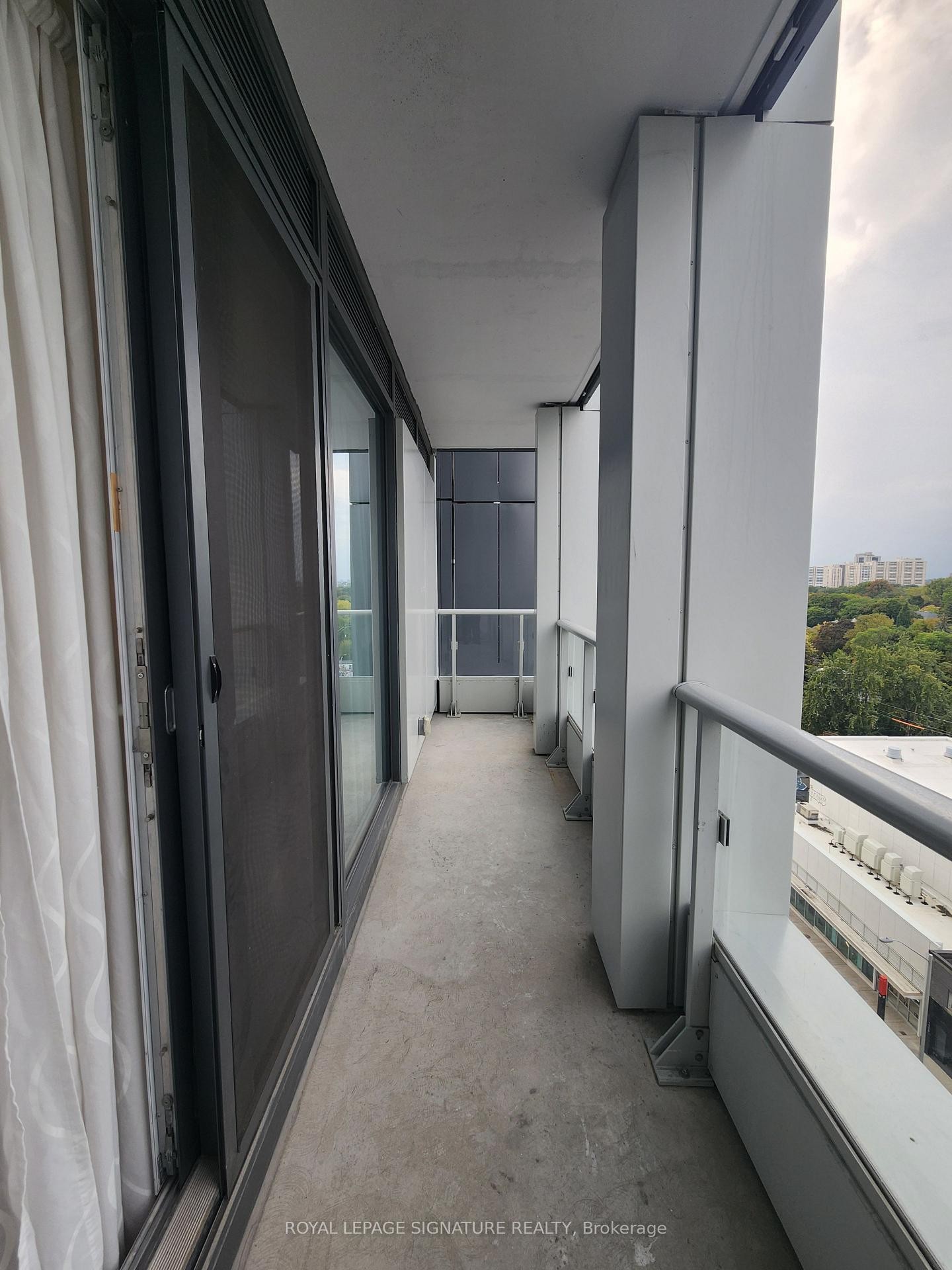 1112-2020 Bathurst Street N, Toronto, ON - Outdoor With Exterior