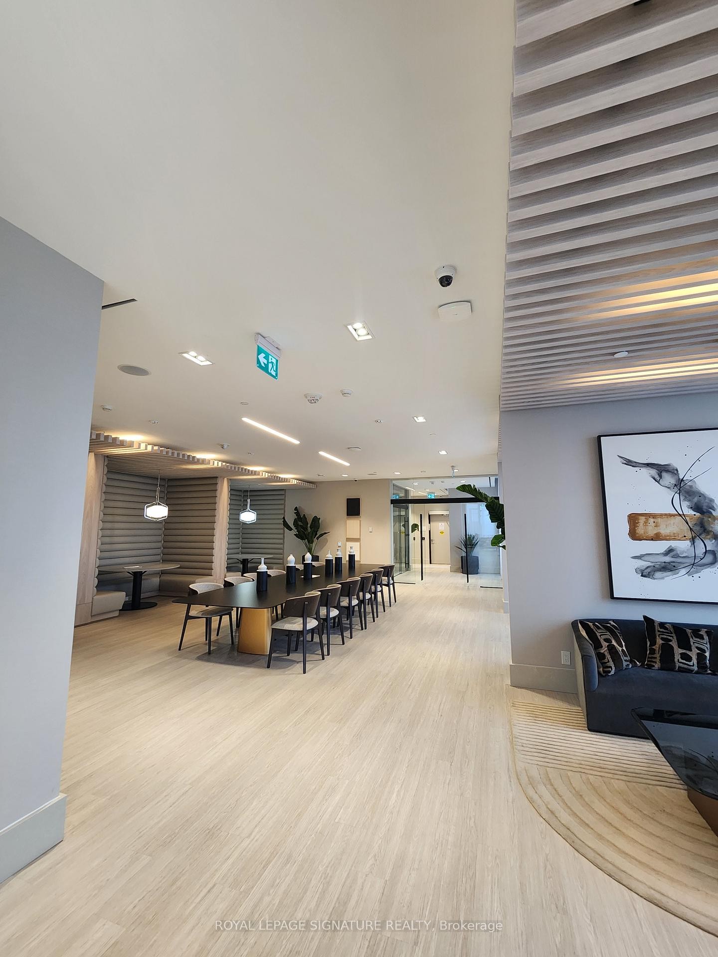 1112-2020 Bathurst Street N, Toronto, ON - Indoor Photo Showing Other Room