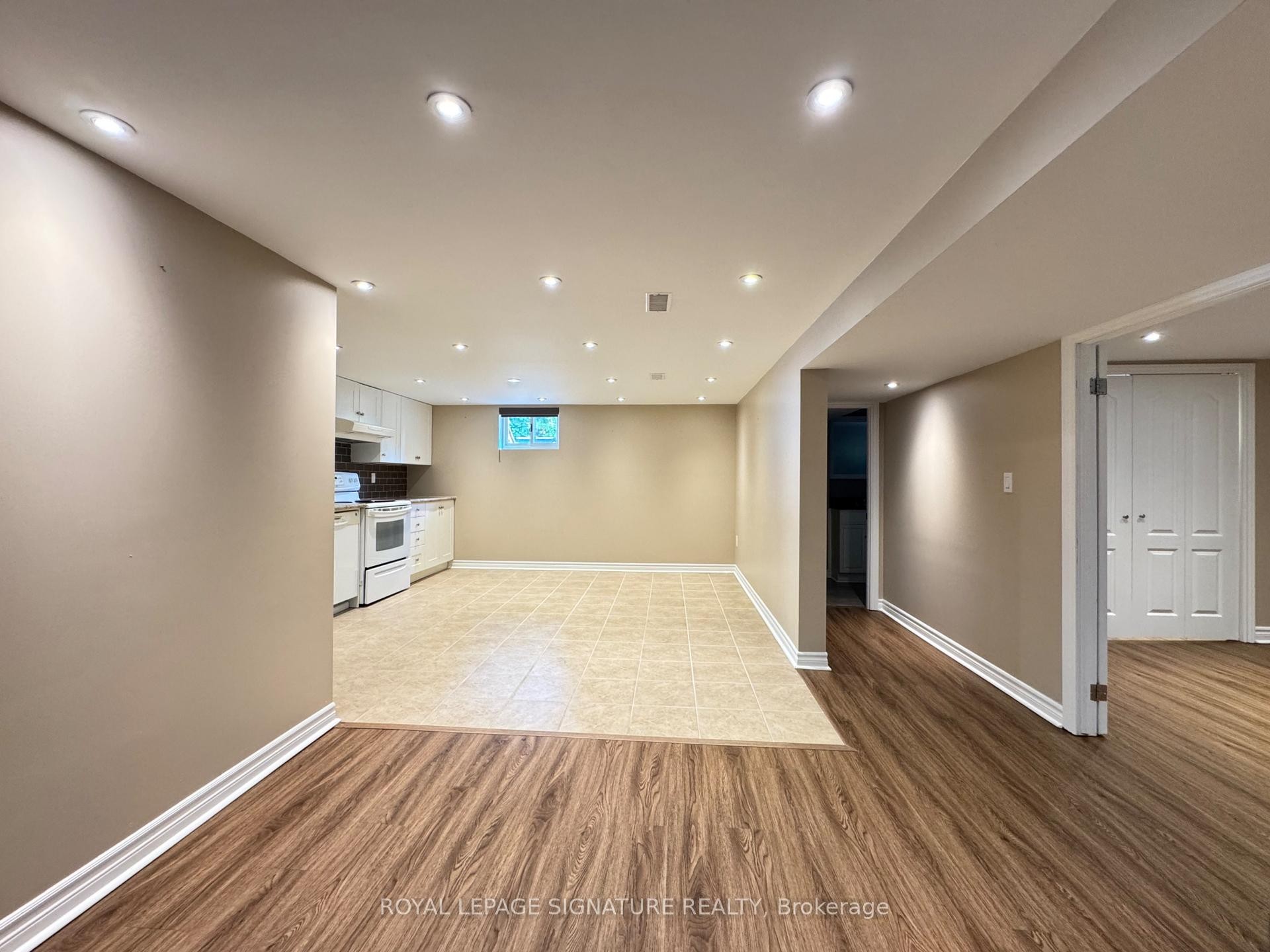 Lower-36 Johnson Road, Aurora, ON - Indoor Photo Showing Other Room