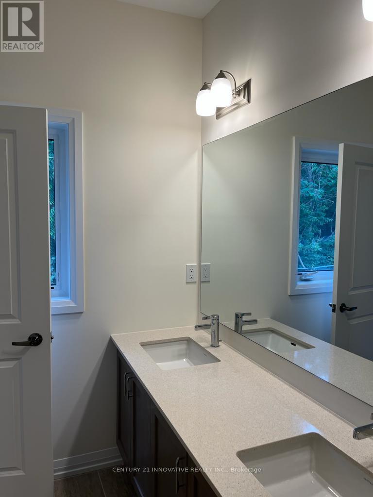22 Holtby Court S, Scugog, ON - Indoor Photo Showing Bathroom