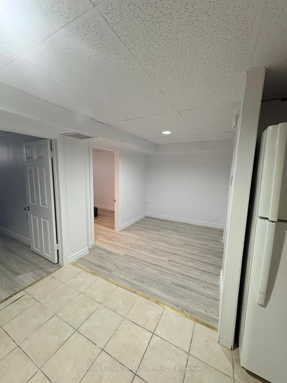 Bsmt-29 Penzance Drive, Toronto, ON - Indoor Photo Showing Other Room