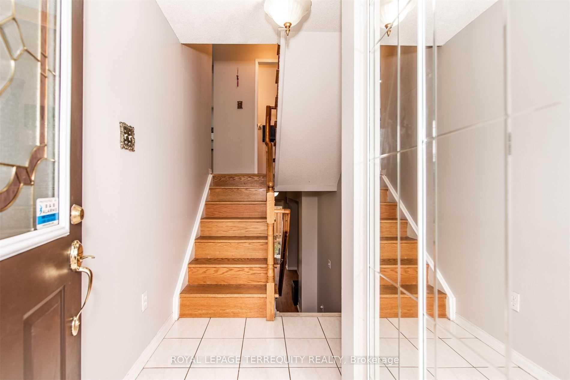 59-1480 Britannia Road W, Mississauga, ON - Indoor Photo Showing Other Room