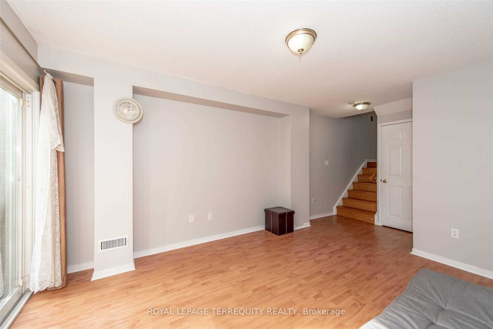 59-1480 Britannia Road W, Mississauga, ON - Indoor