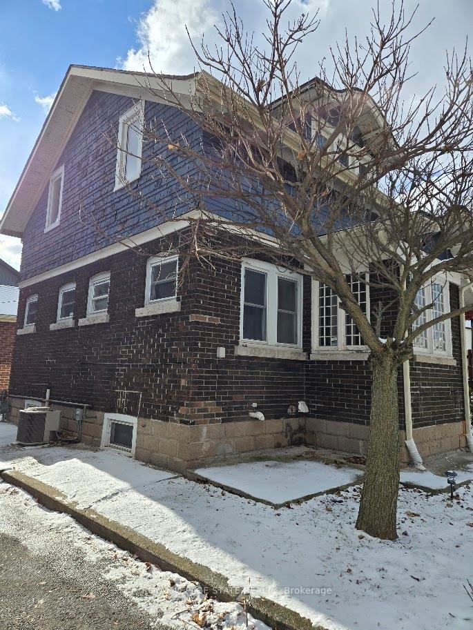 4352 Otter Street, Niagara Falls, ON - Outdoor