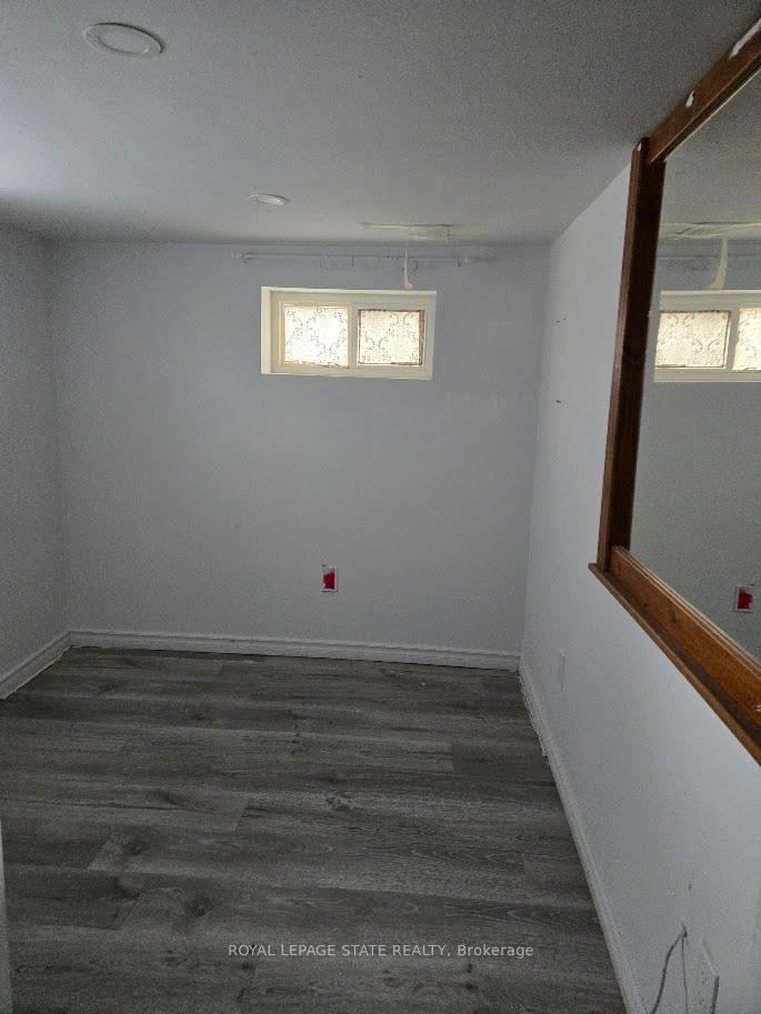 4352 Otter Street, Niagara Falls, ON - Indoor Photo Showing Other Room