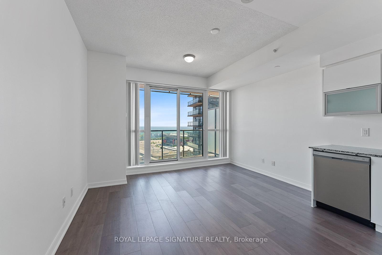 2307-150 East Liberty Street, Toronto, ON - Indoor