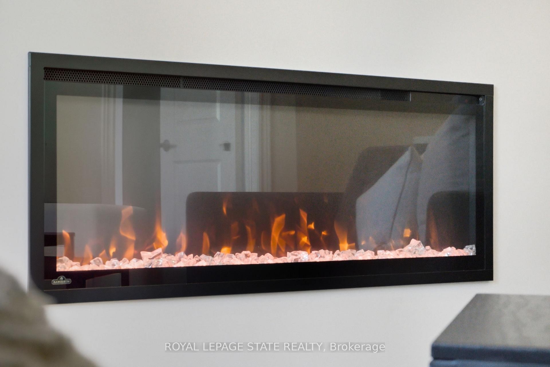 38-40 Zinfandel Drive, Hamilton, ON -