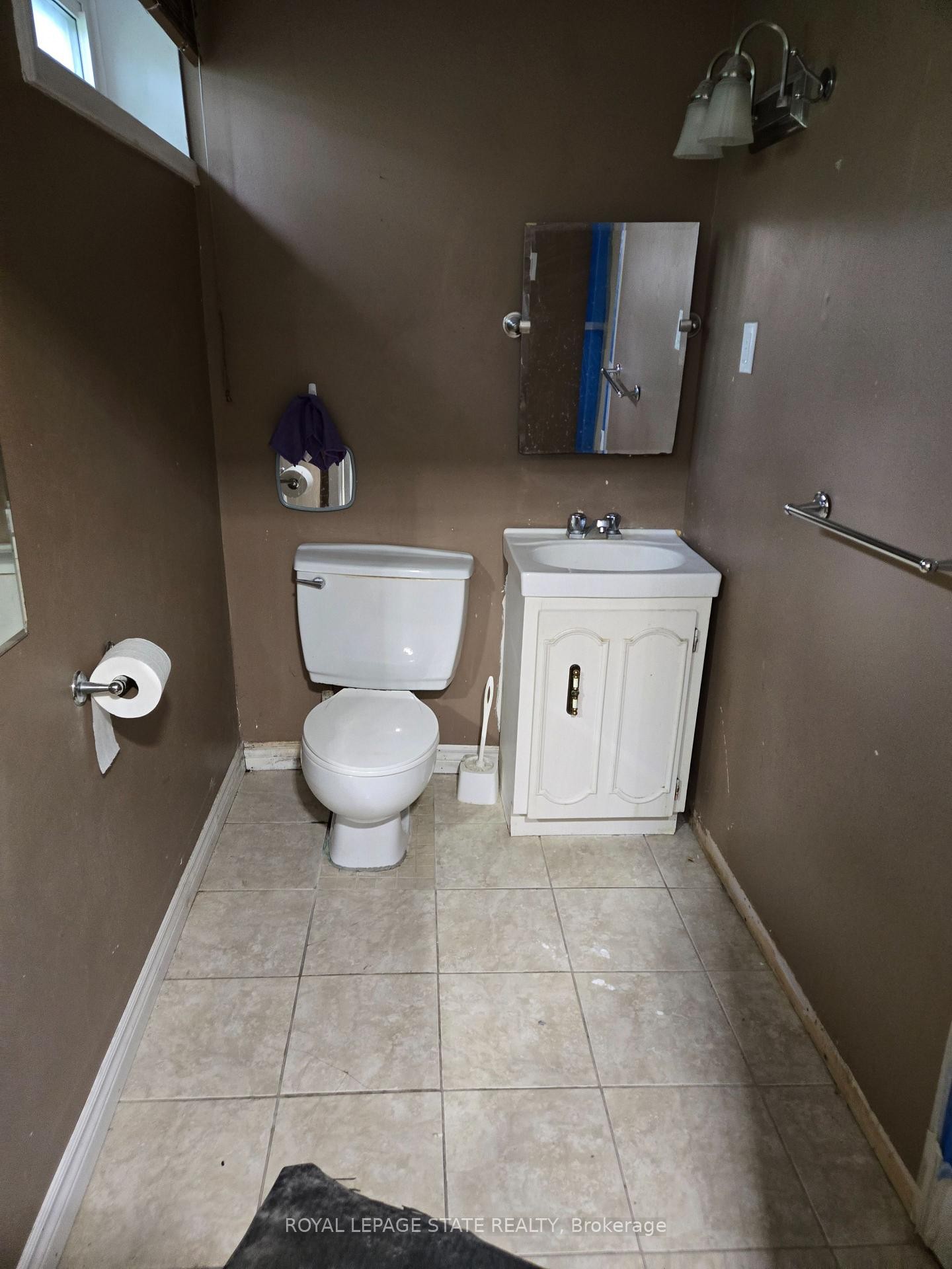 4-153 Limeridge Road W, Hamilton, ON - Indoor Photo Showing Bathroom