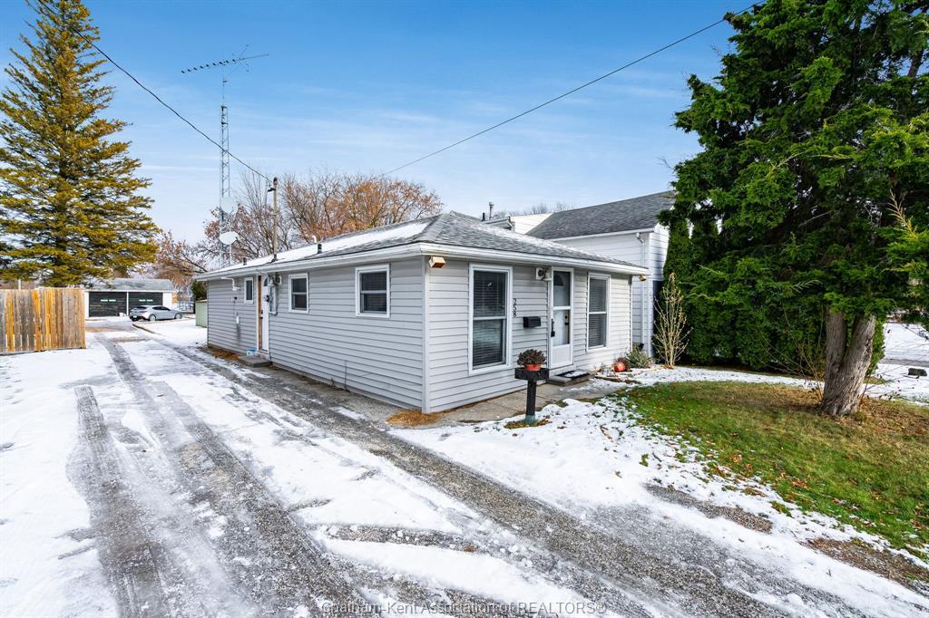 258 Sandys Street, Chatham, ON