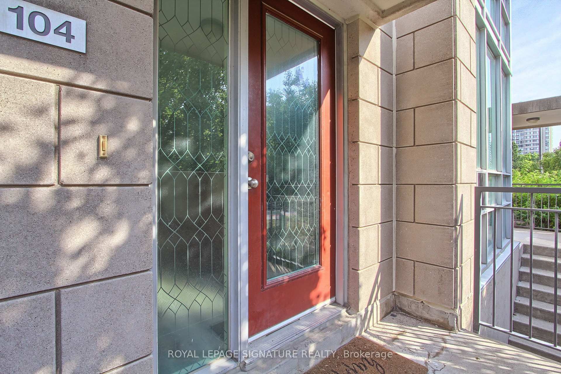 Th-104-90 Absolute Avenue, Mississauga, ON - Outdoor With Exterior