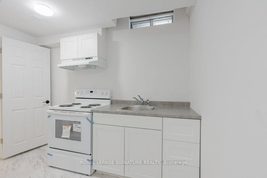 Lower-48 Lawndale Crescent, Brampton, ON