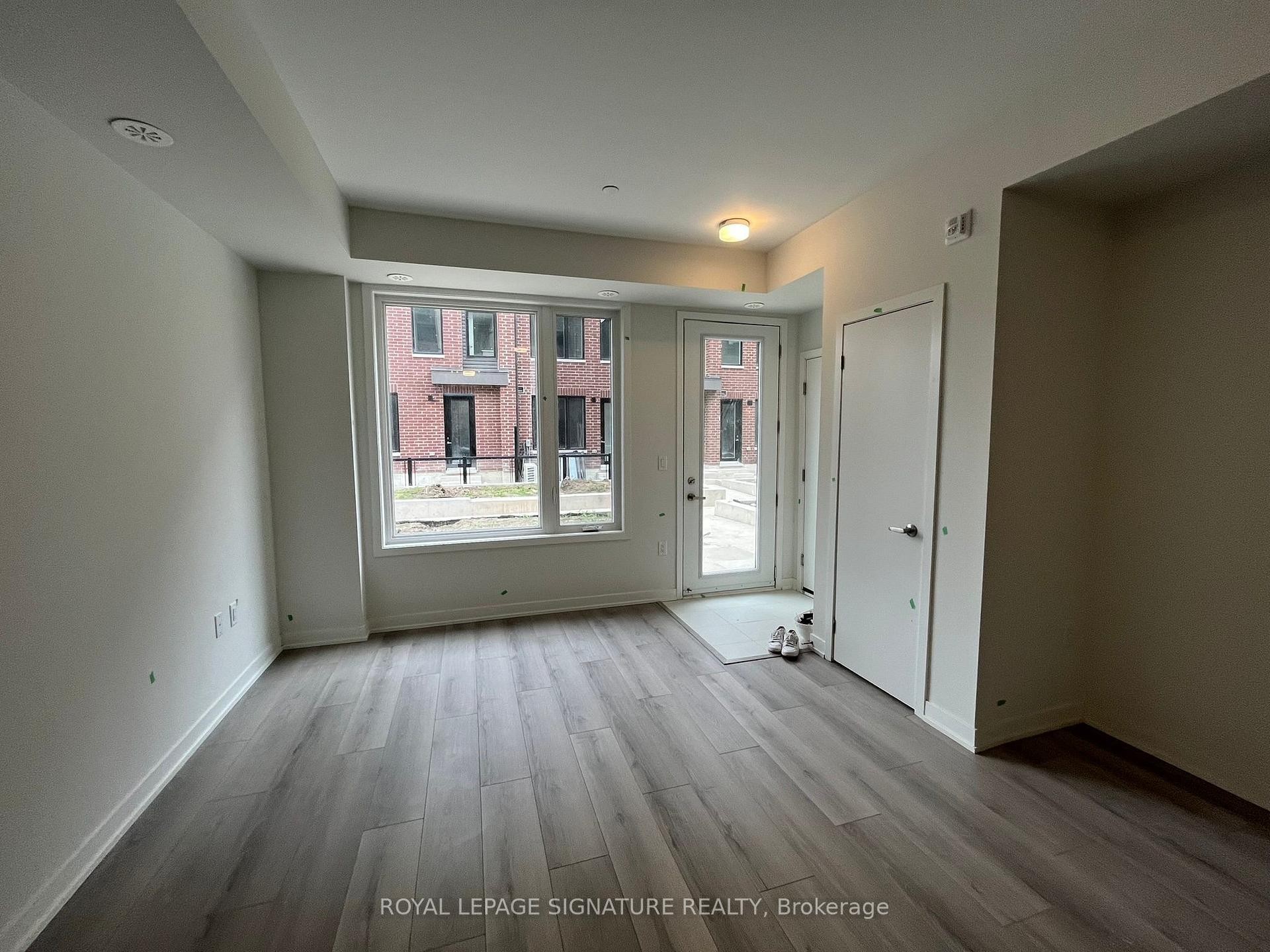 3-3409 Ridgeway Drive, Mississauga, ON - Indoor Photo Showing Other Room