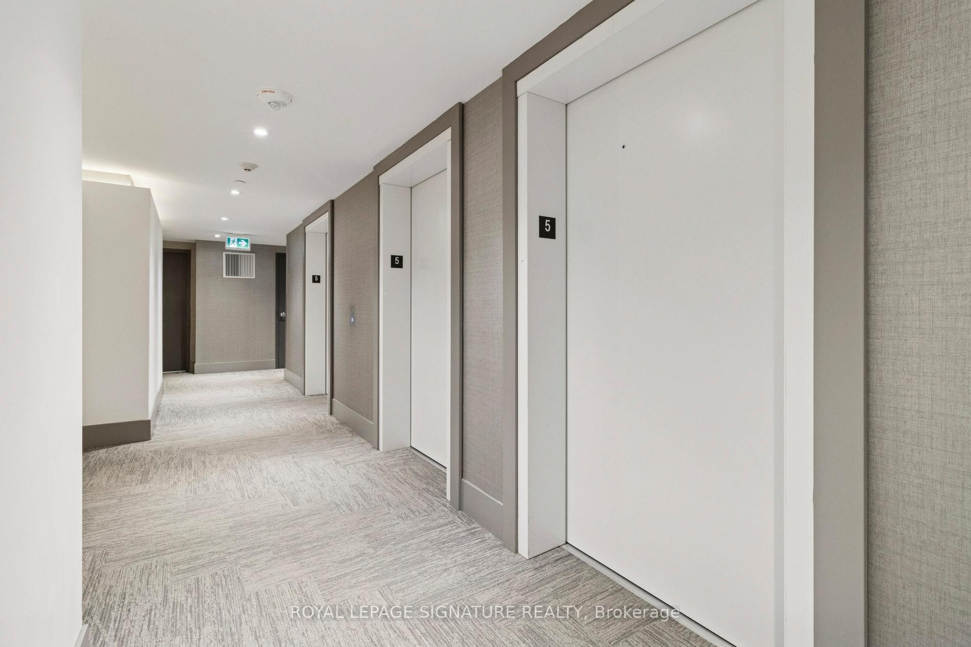 525-2908 Hwy 7 N/A, Vaughan, ON - Indoor Photo Showing Other Room